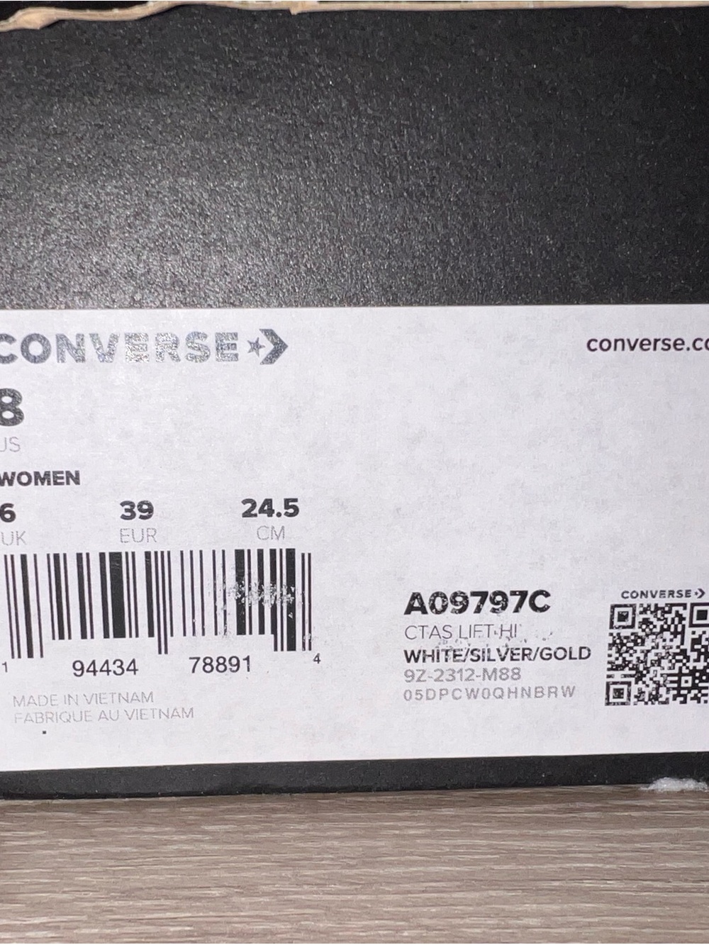 Converse White High-Top Sneakers - Picture 4 of 8